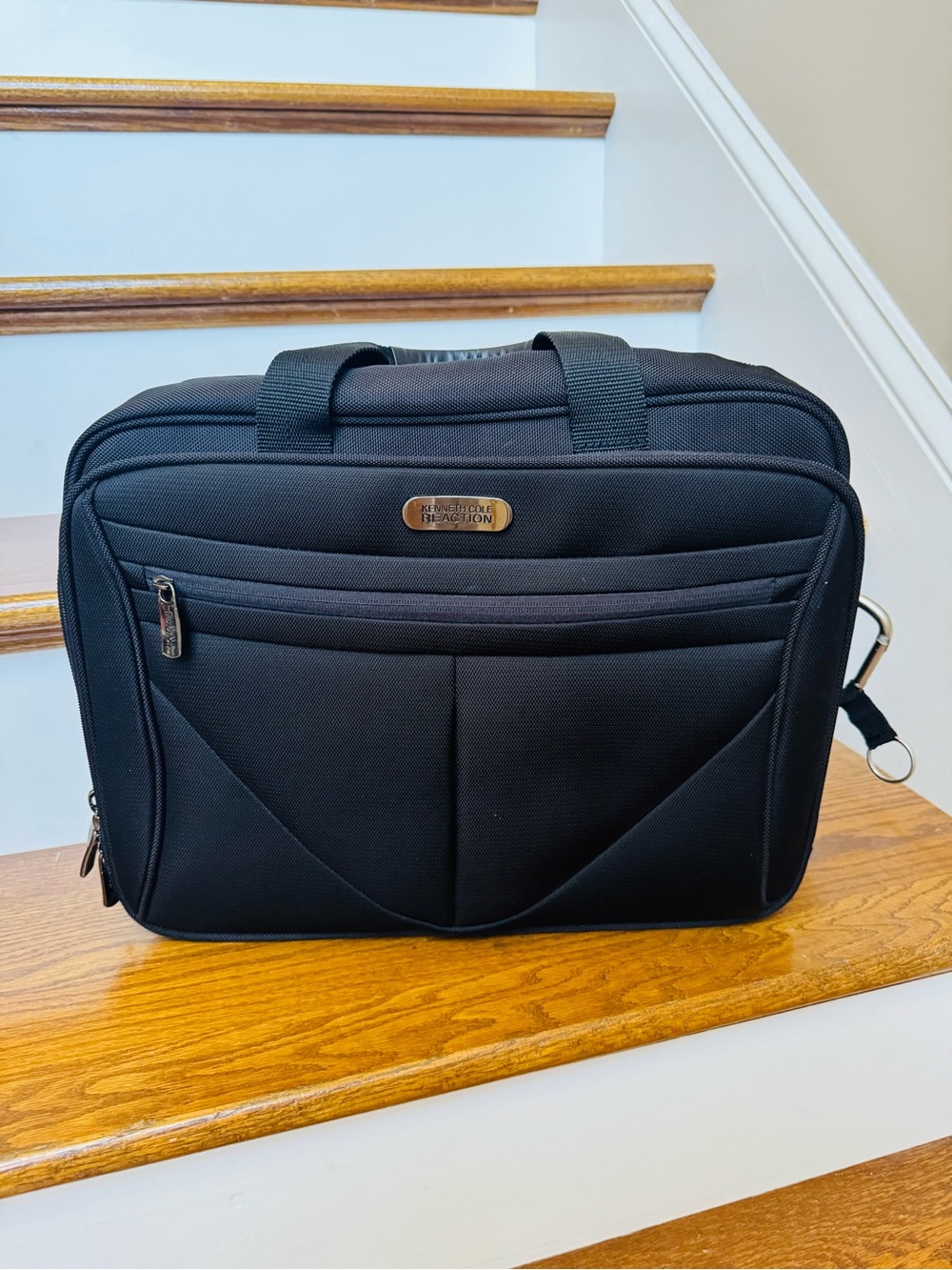 Kenneth Cole Reaction Laptop Portfolio Briefcase w Shoulder Strap